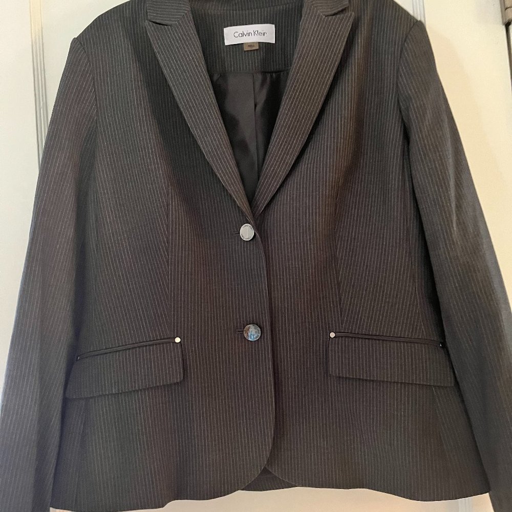 Women's suit jacket